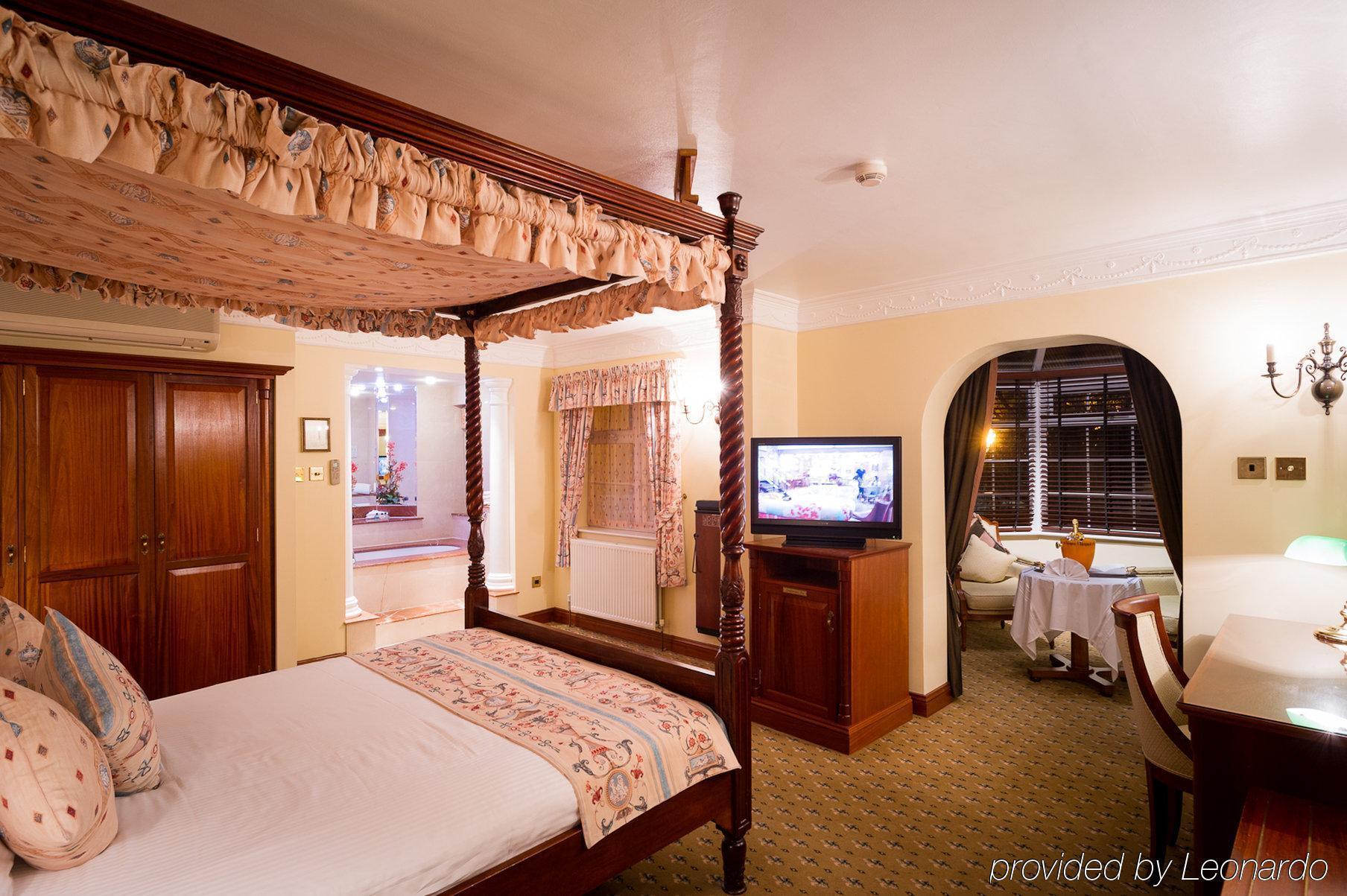 The Royal Chace Hotel Enfield Phòng bức ảnh